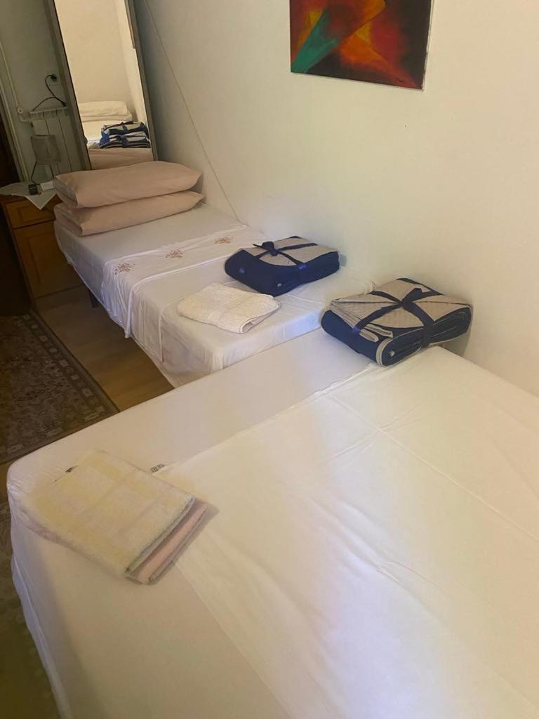 Hostel-Sezanalokev B&B 외부 사진